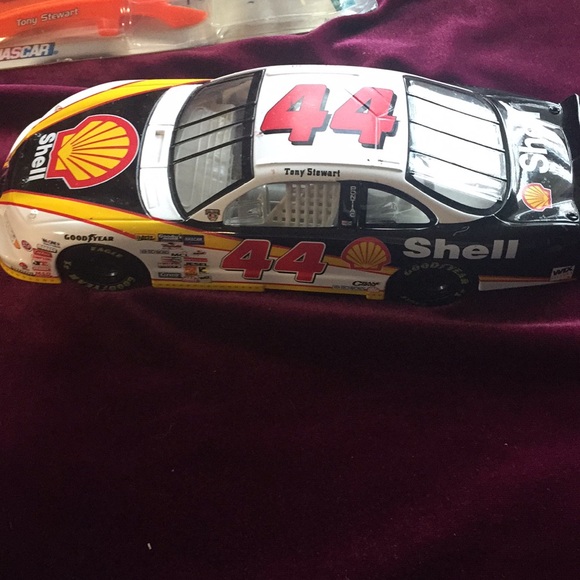 TONY STEWART #44 NASCAR EXACT SCALE REPLICA - Picture 5 of 5